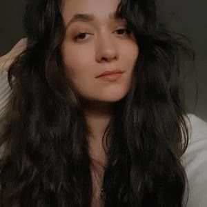 Meet your Posher, Leanna